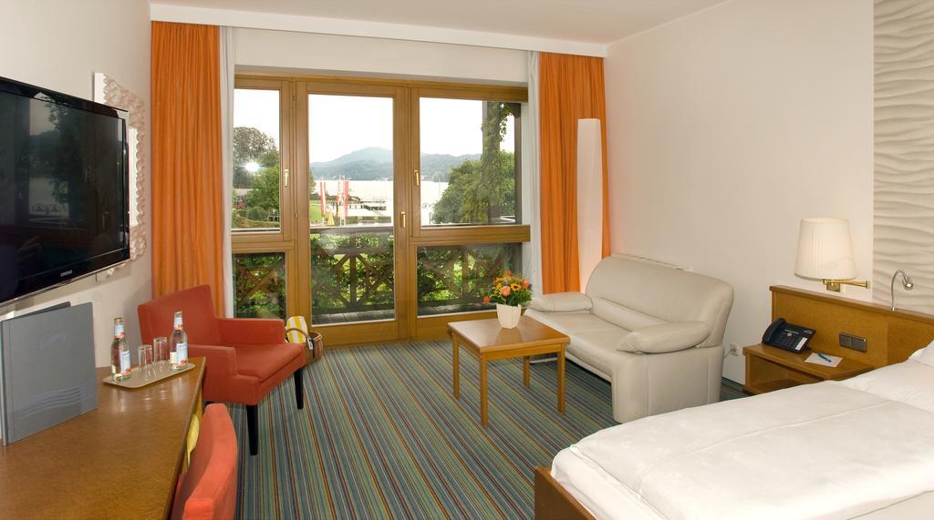 Seehotel Engstler Velden am Woerthersee Exterior photo